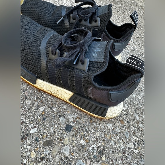 SOLD!!! ADIDAS NMD_R1 Primeknit Black 11 Men Running Athletic Sneakers - Picture 6 of 16